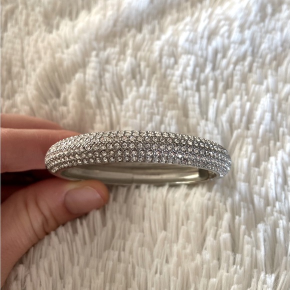 Premier Designs Crystal Bracelet - Picture 2 of 2